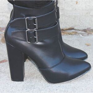 BNIB Elegant Black Heeled Boots